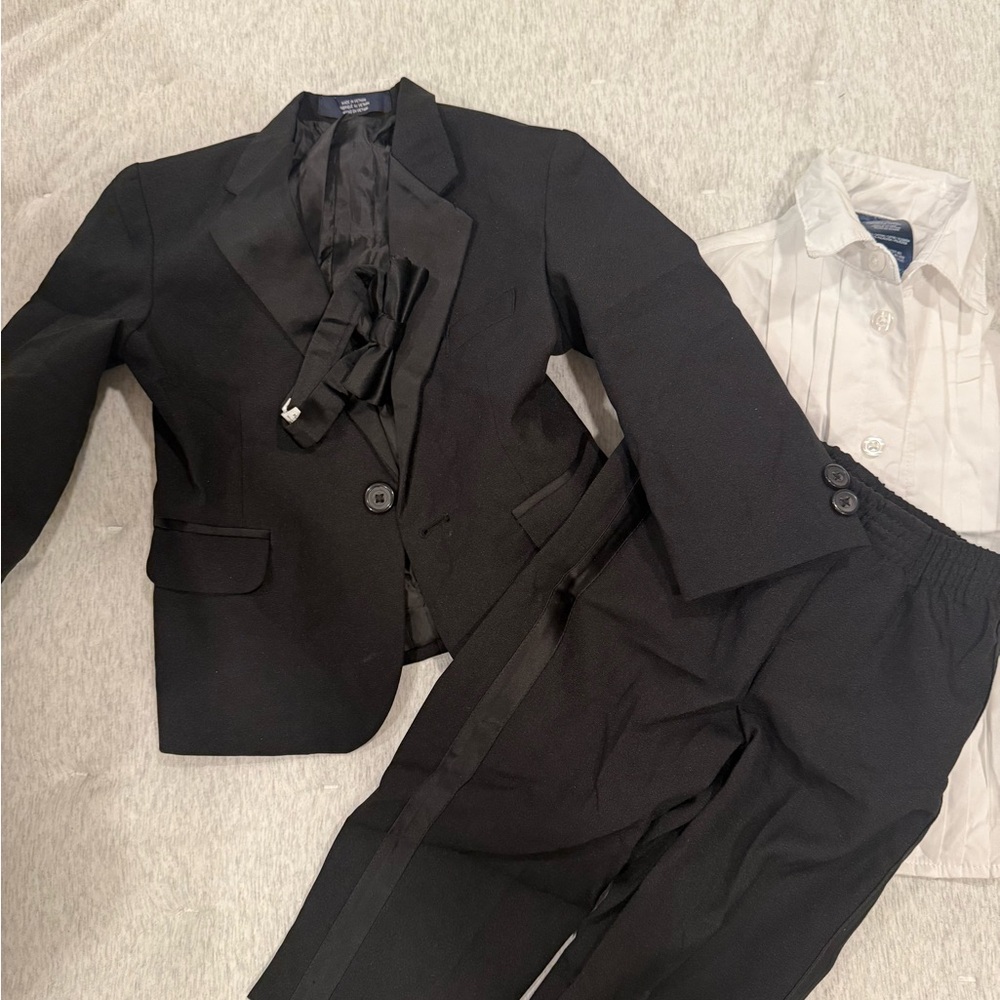 Nautica Black and White Kids Suit
